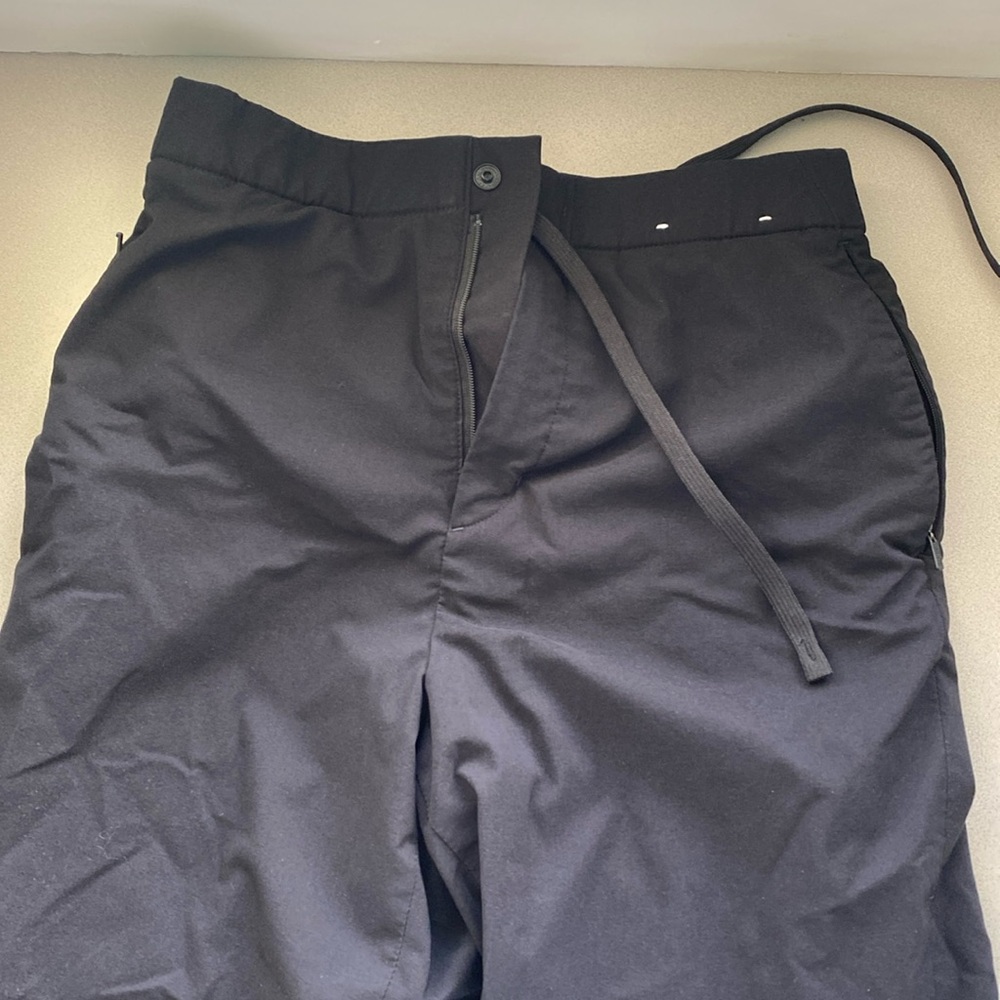 Uniqlo Women’s Heattech Fitting Black Pants